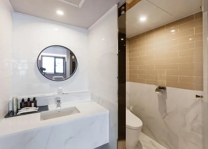Browndot Sasang Renecite 3* Busan