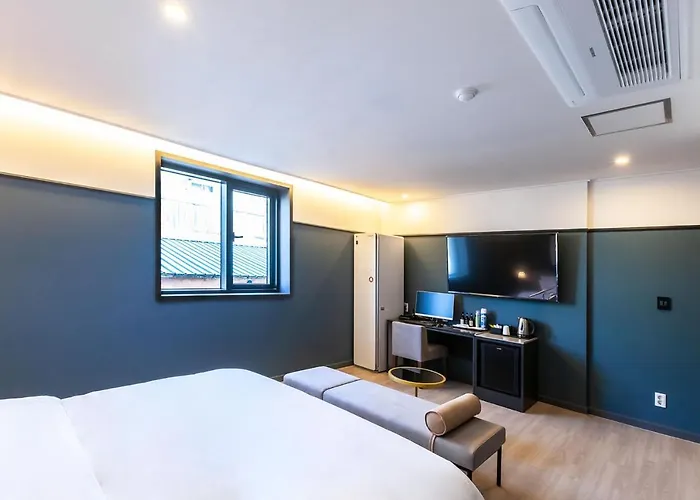 Browndot Sasang Renecite 3*