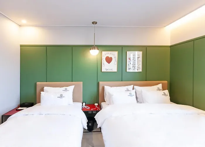Browndot Sasang Renecite Hotel